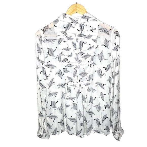 Anthropologie Maeve Lilly of the Valley Button Up Blouse - Picture 4 of 14